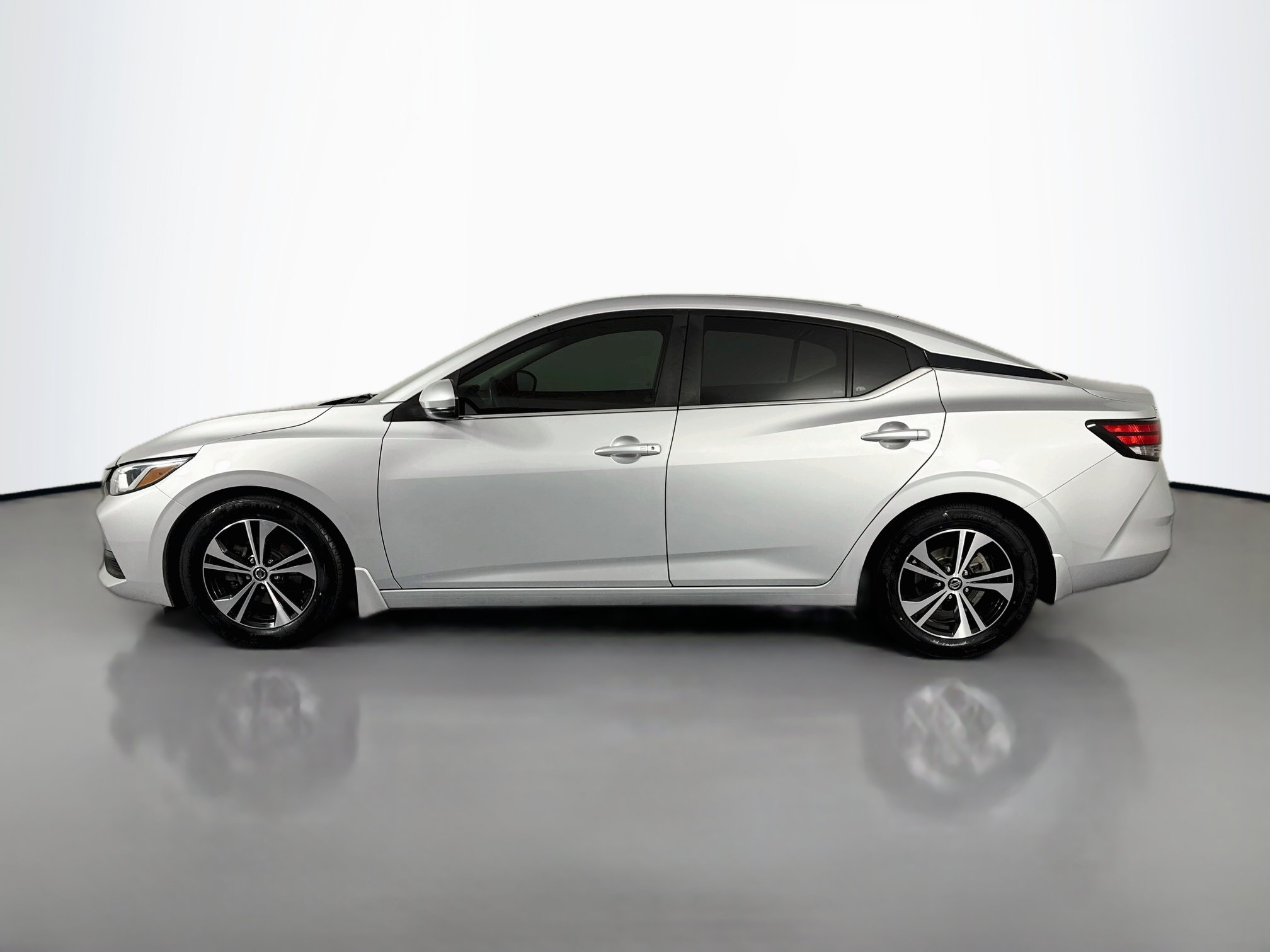 Used 2020 Nissan Sentra SV w/ Lighting Package FWD image 8
