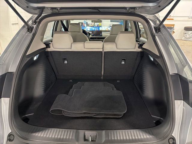 Certified 2025 Honda HR-V LX image 12