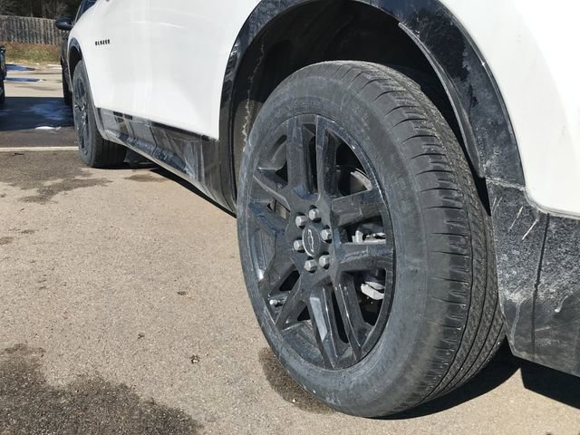 Used 2025 Chevrolet Blazer RS w/ Driver Confidence II Package image 12