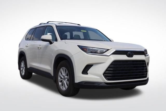 Used 2024 Toyota Grand Highlander XLE