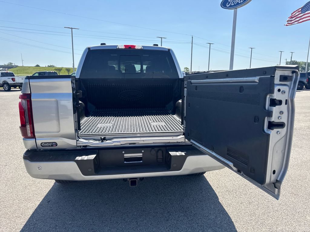 Used 2025 Ford F150 Platinum w/ Equipment Group 702A High AWD/4WD image 13