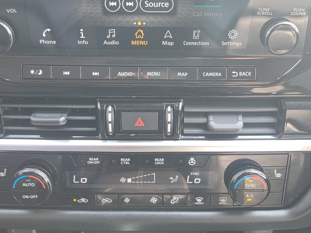 Used 2023 Nissan Pathfinder SL w/ Lighting Package (N92) AWD/4WD image 28