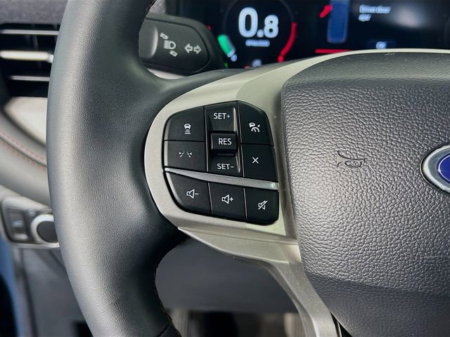 Used 2025 Ford Explorer Active image 17