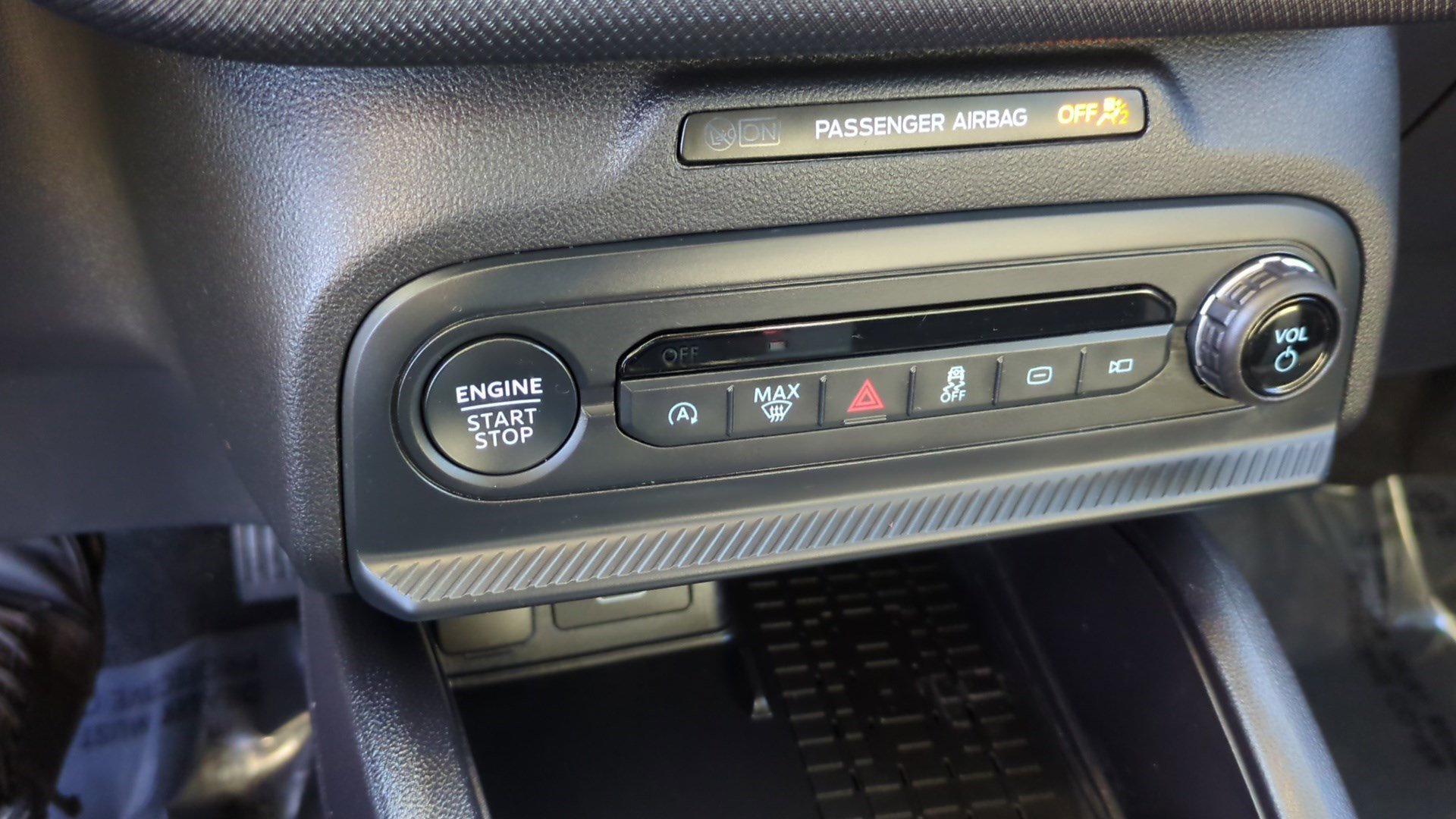 Used 2025 Ford Bronco Sport Big Bend w/ Convenience Package image 24