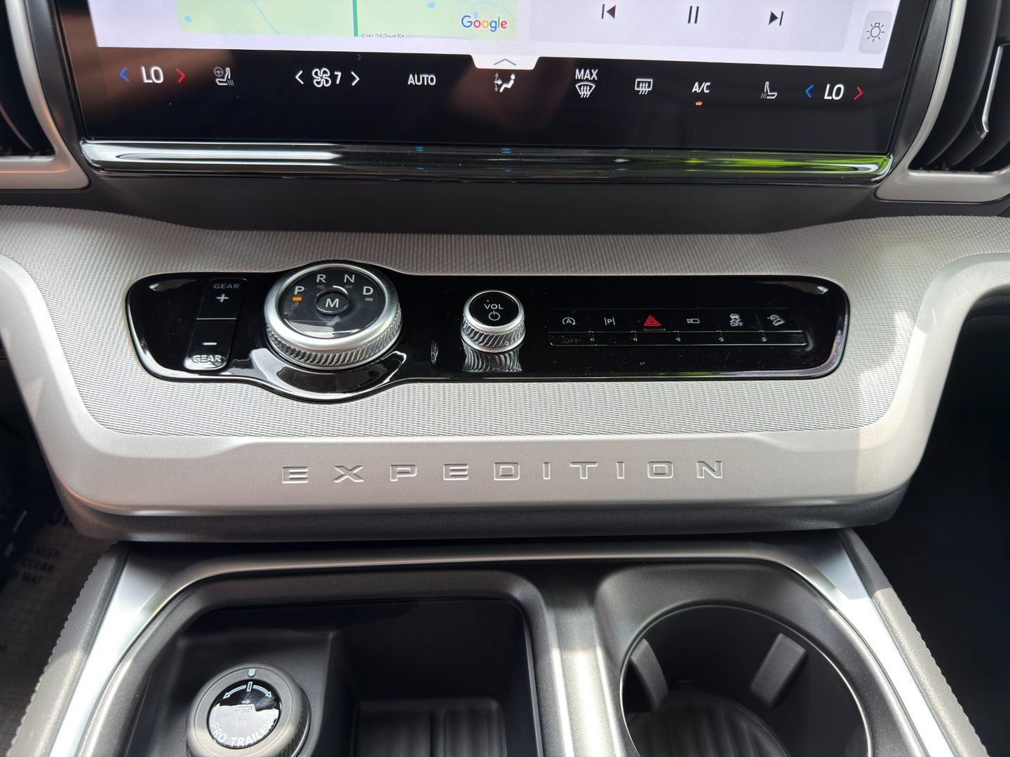 New 2027 Ford Expedition Active AWD/4WD image 44