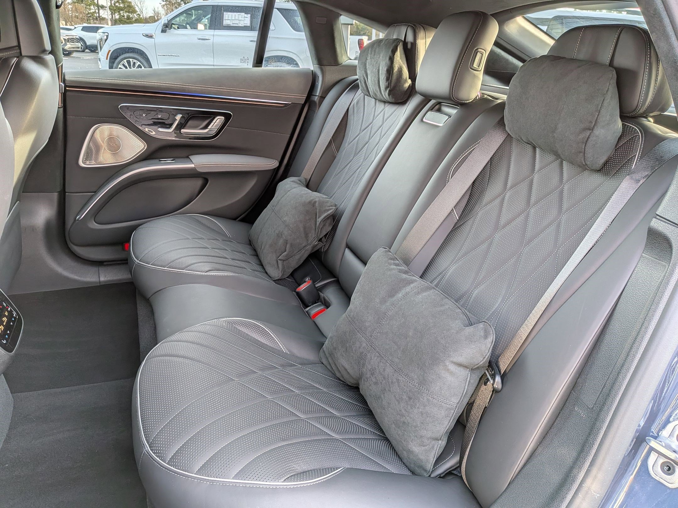 Certified 2023 Mercedes-Benz EQS 580 580 4MATIC image 32