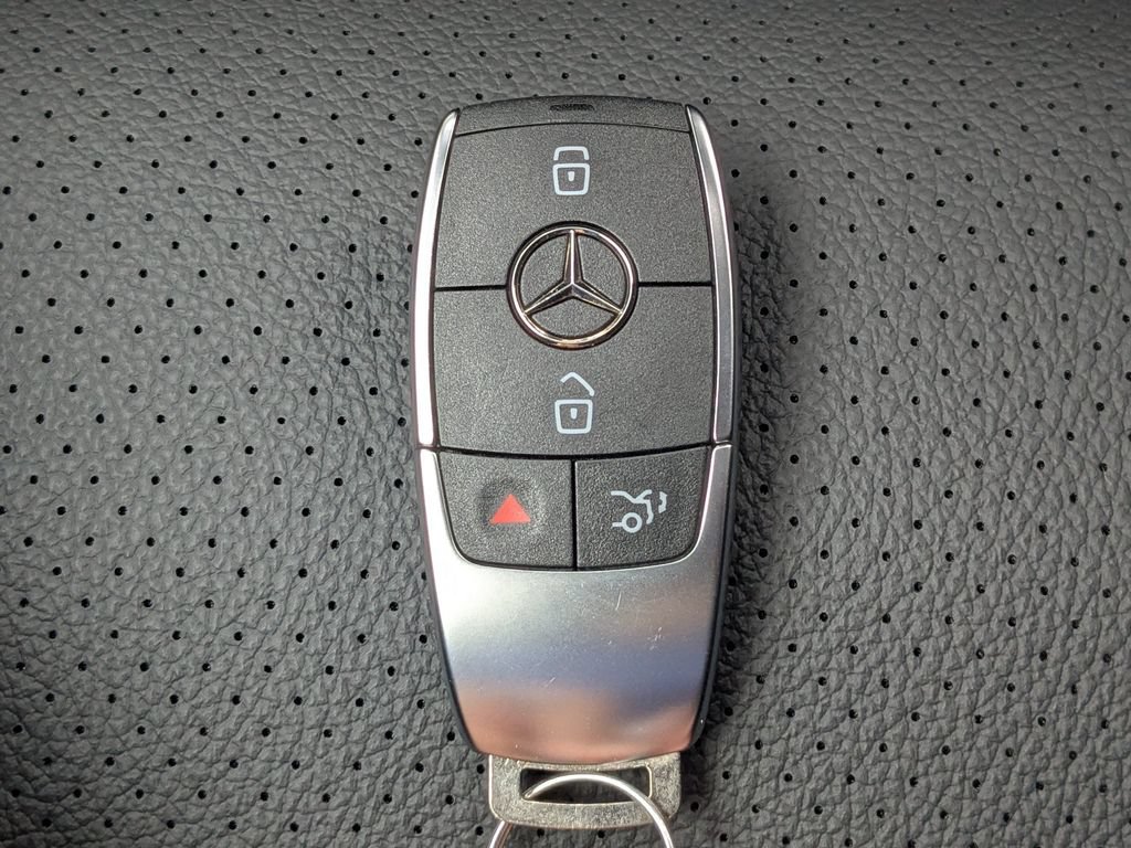 Certified 2026 Mercedes-Benz GLE 350 4MATIC image 29