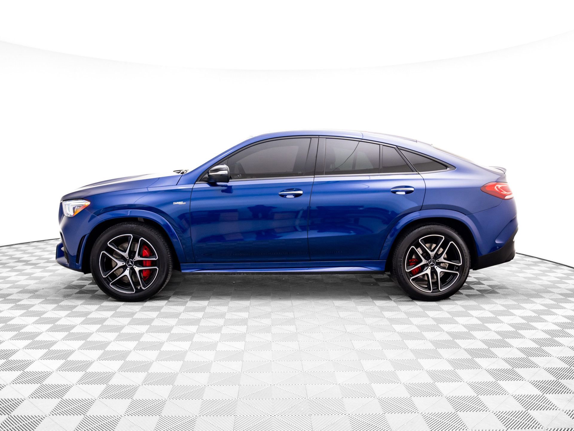 Used 2022 Mercedes-Benz GLE 53 AMG 4MATIC Coupe video 2