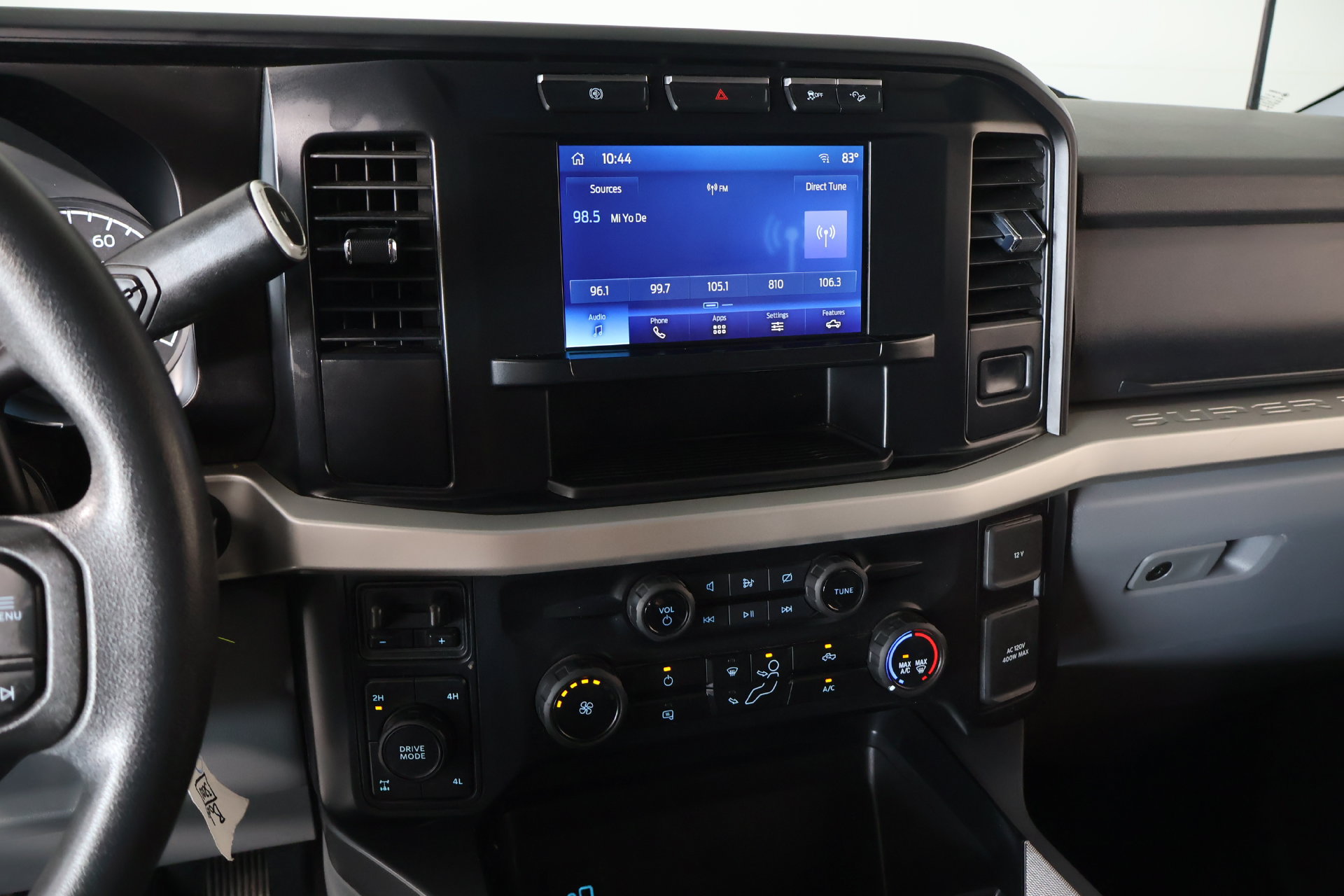 Used 2024 Ford F250 XLT w/ FX4 Off-Road Package AWD/4WD image 5
