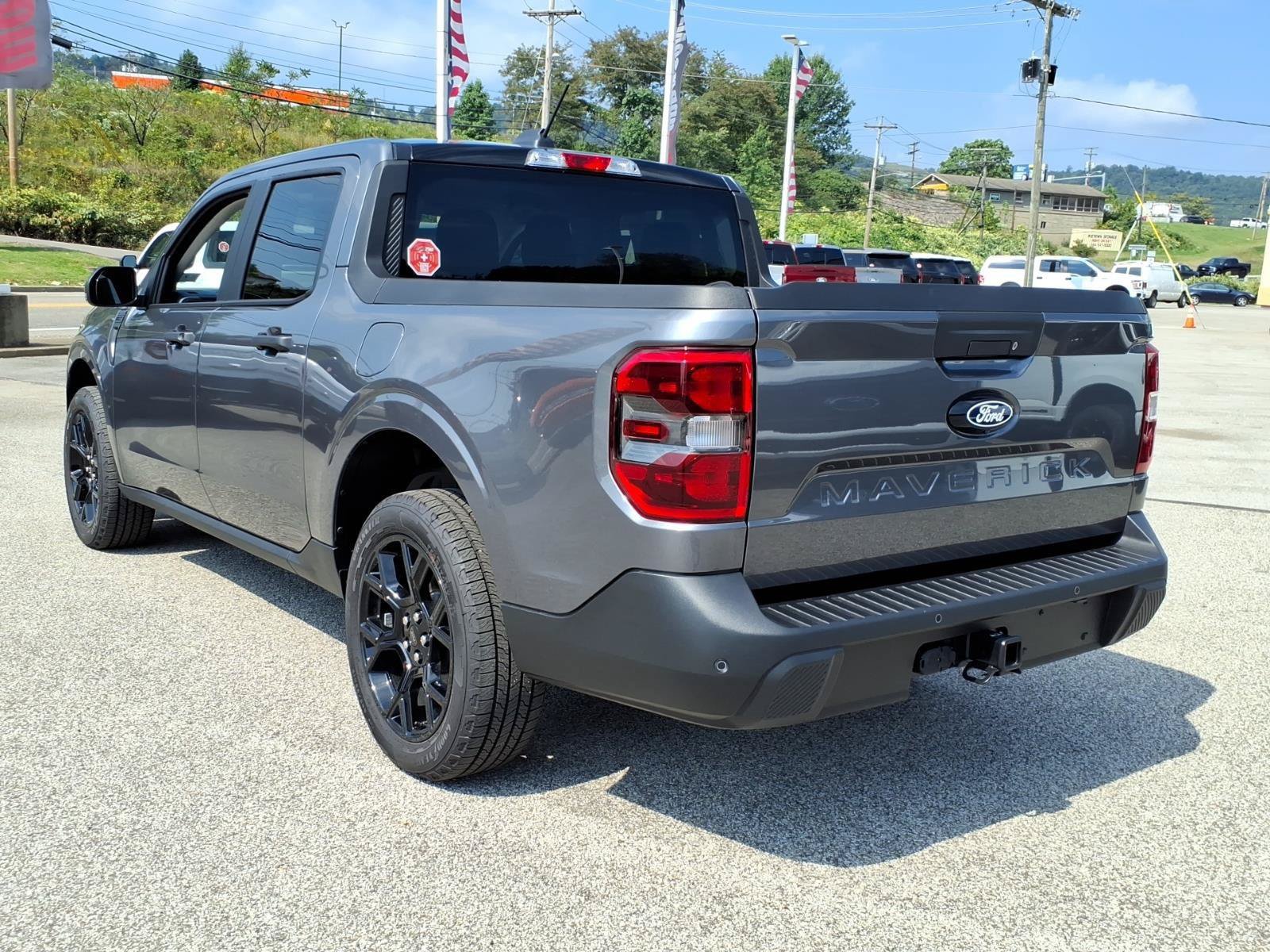 New 2026 Ford Maverick XLT w/ XLT Luxury Package AWD/4WD image 3