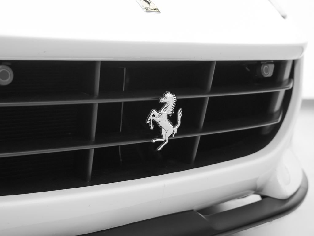 Certified 2022 Ferrari Portofino M RWD image 4