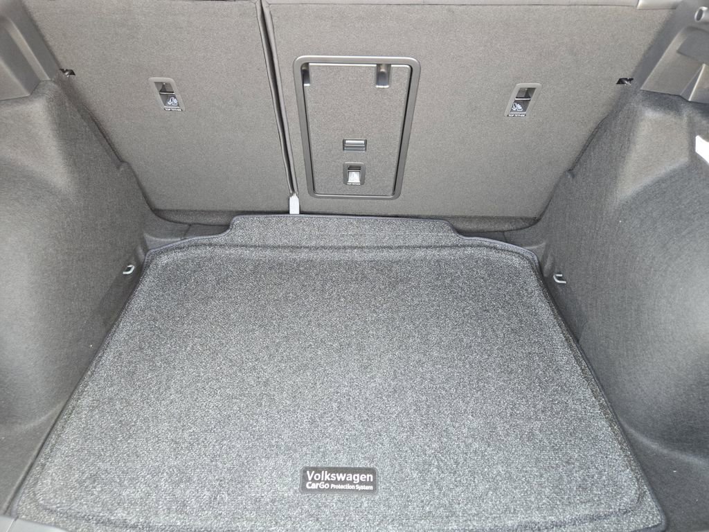 New 2026 Volkswagen Taos S image 22