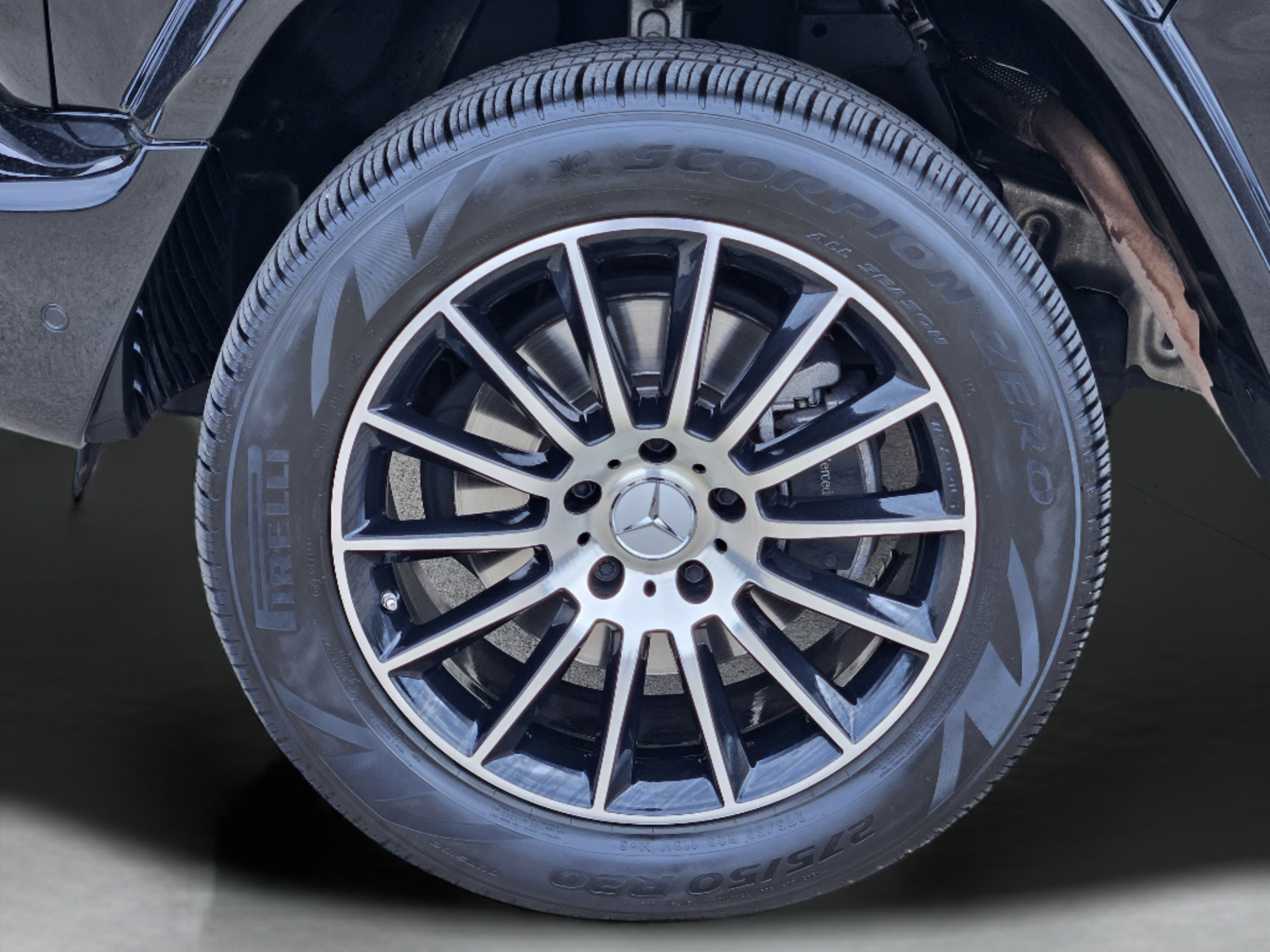 Certified 2023 Mercedes-Benz G 550 image 30