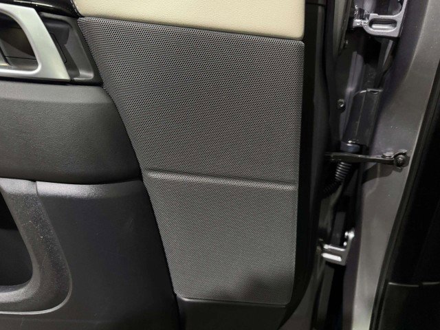 Used 2022 Land Rover Range Rover Sport HSE Silver Edition image 49