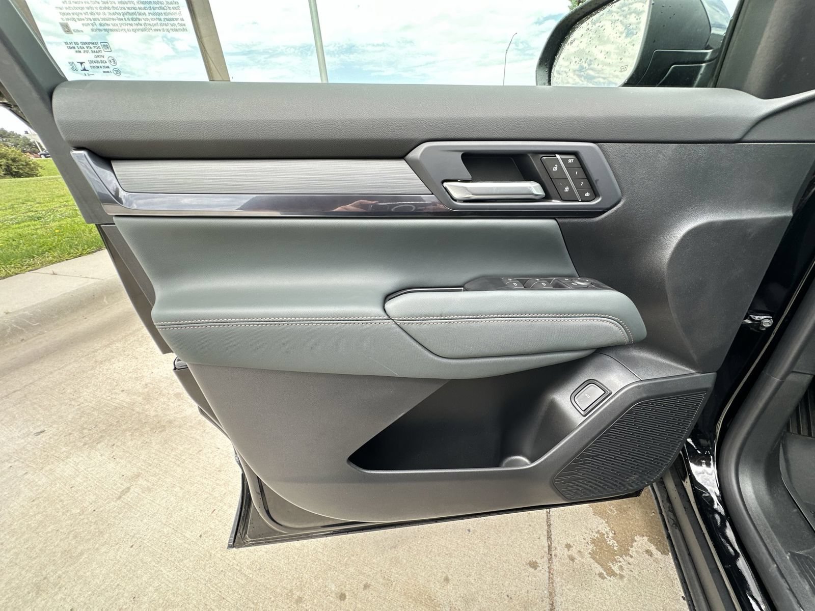 New 2026 GMC Terrain AT4 w/ Convenience Package III AWD/4WD image 22