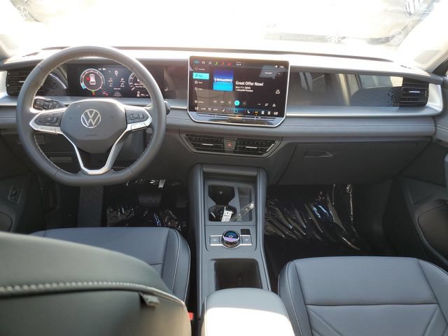 New 2026 Volkswagen Tiguan SE AWD/4WD image 12
