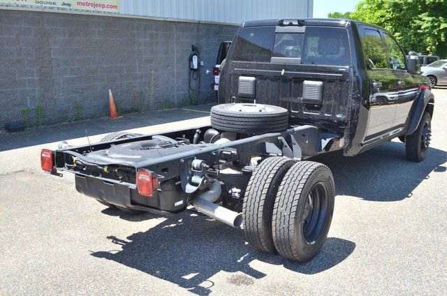 New 2026 RAM 5500 Tradesman AWD/4WD image 8