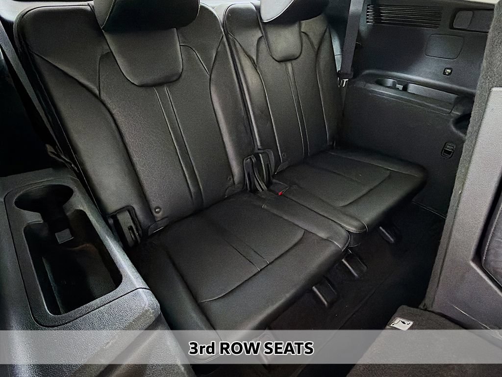 Used 2023 Kia Sorento S w/ Panoramic Sunroof Package FWD image 12