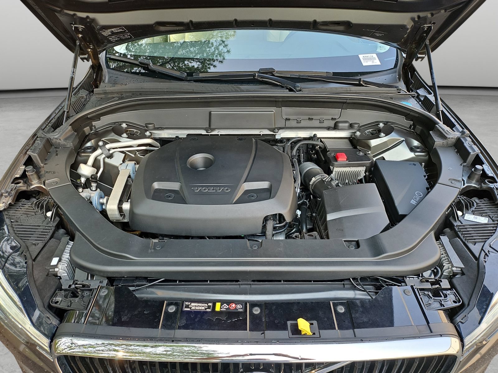 Used 2019 Volvo XC60 T5 Momentum w/ Premium Package FWD image 36