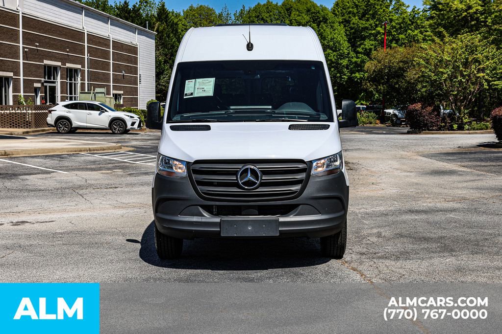 Used 2024 Mercedes-Benz Sprinter 2500 image 11