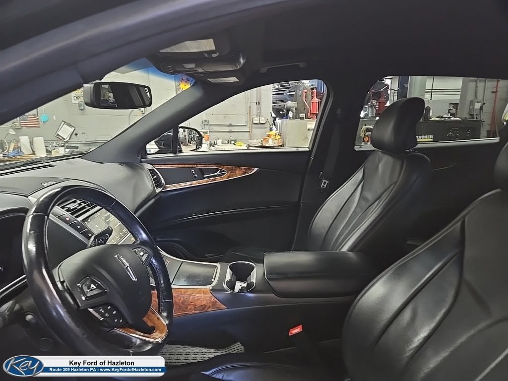 Used 2018 Lincoln MKX Reserve AWD/4WD image 36