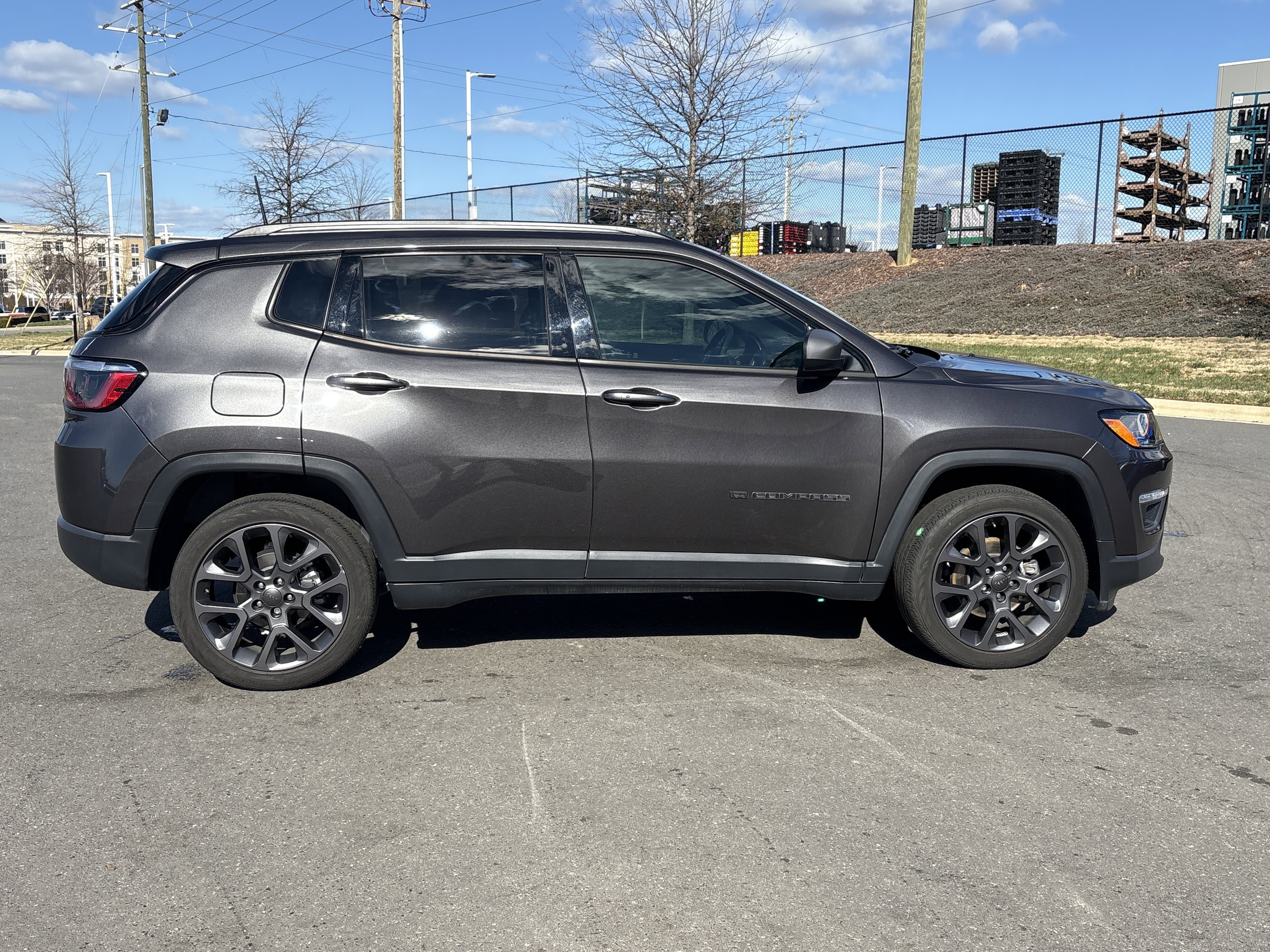Certified 2021 Jeep Compass Latitude image 10