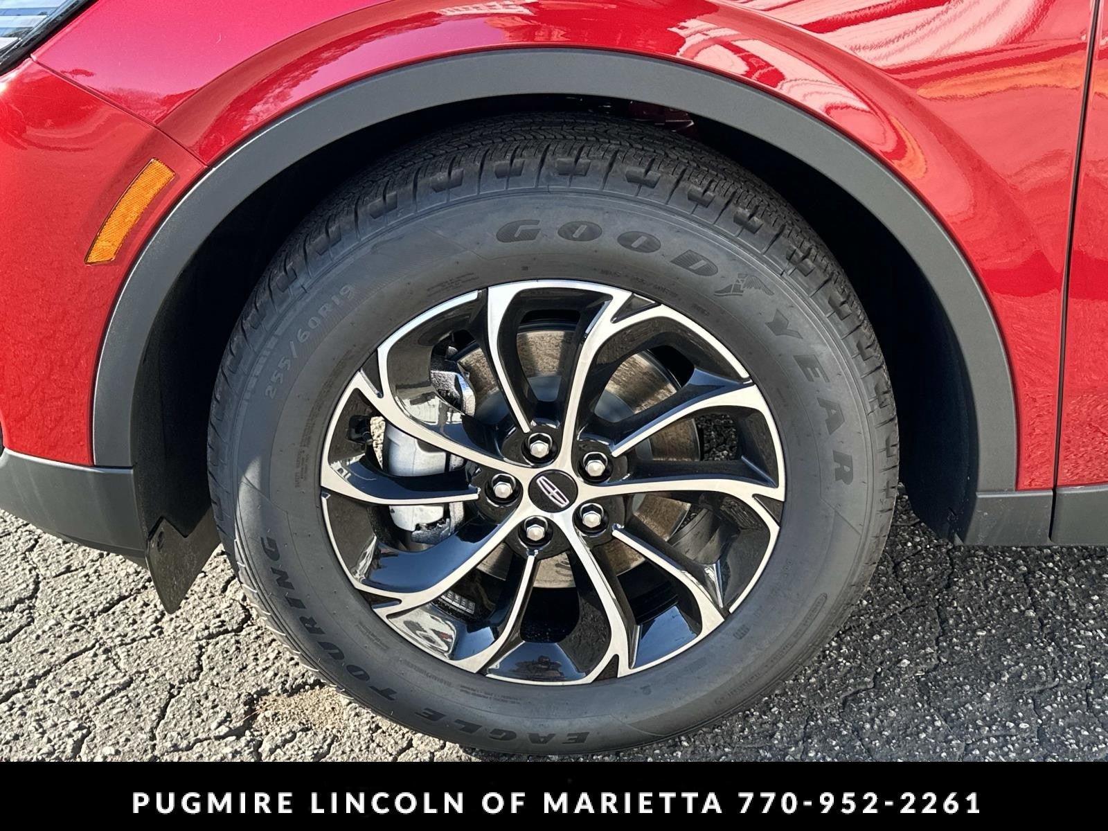 New 2026 Lincoln Nautilus Premier AWD/4WD image 12