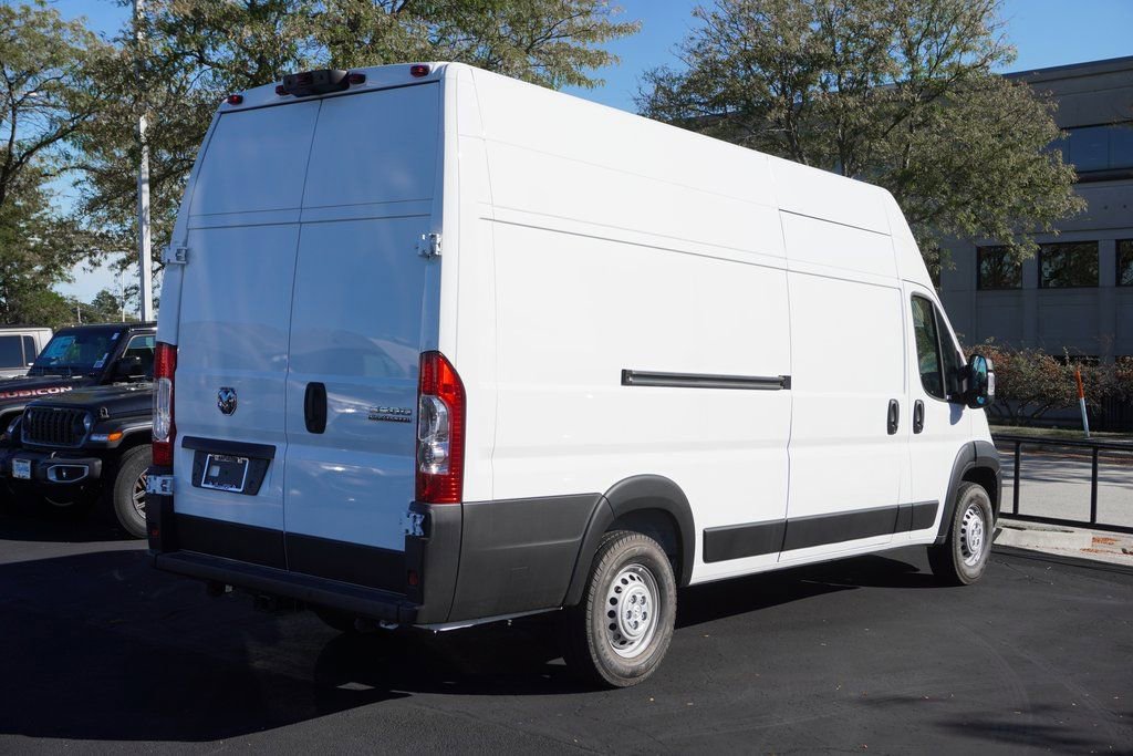 Used 2024 RAM ProMaster 3500 w/ Cold Weather Group image 7
