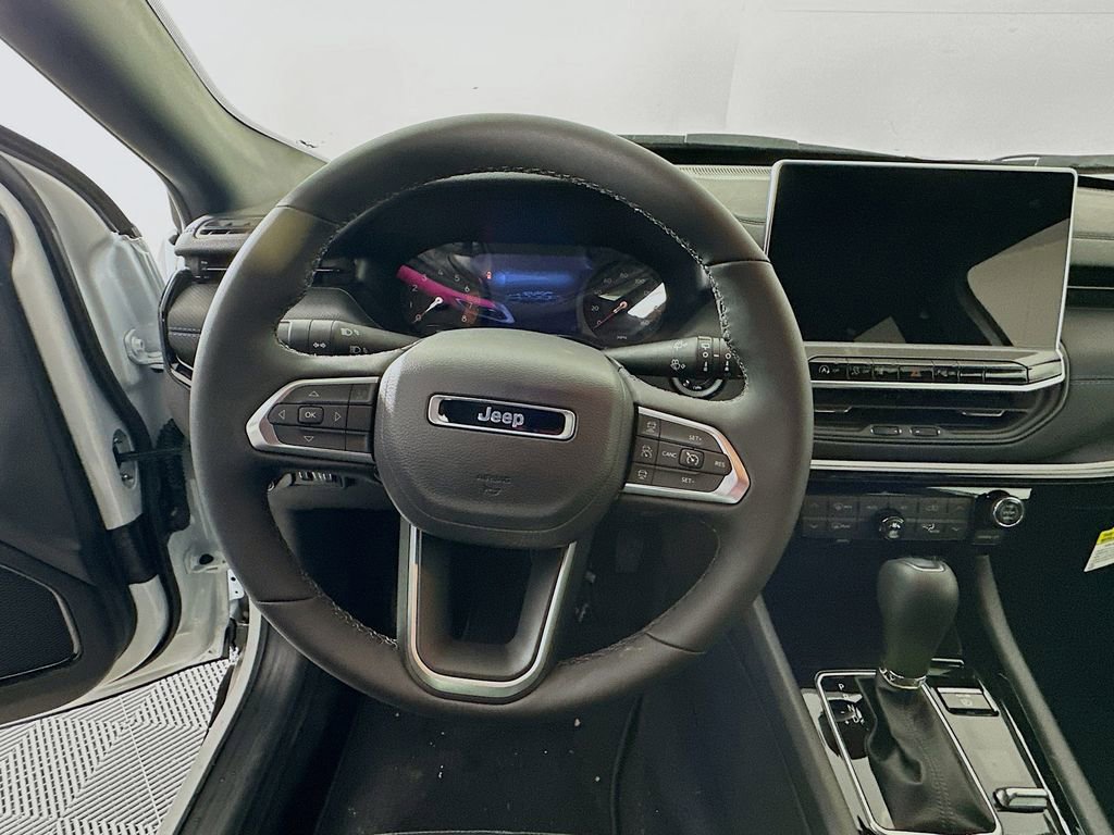 New 2026 Jeep Compass Limited AWD/4WD image 15