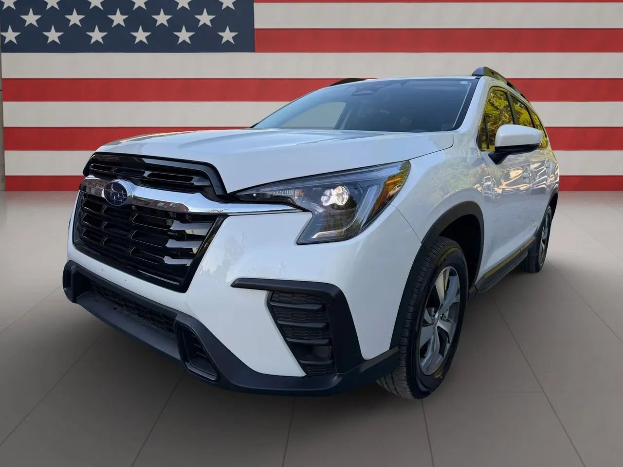 Used 2025 Subaru Ascent Premium image 1