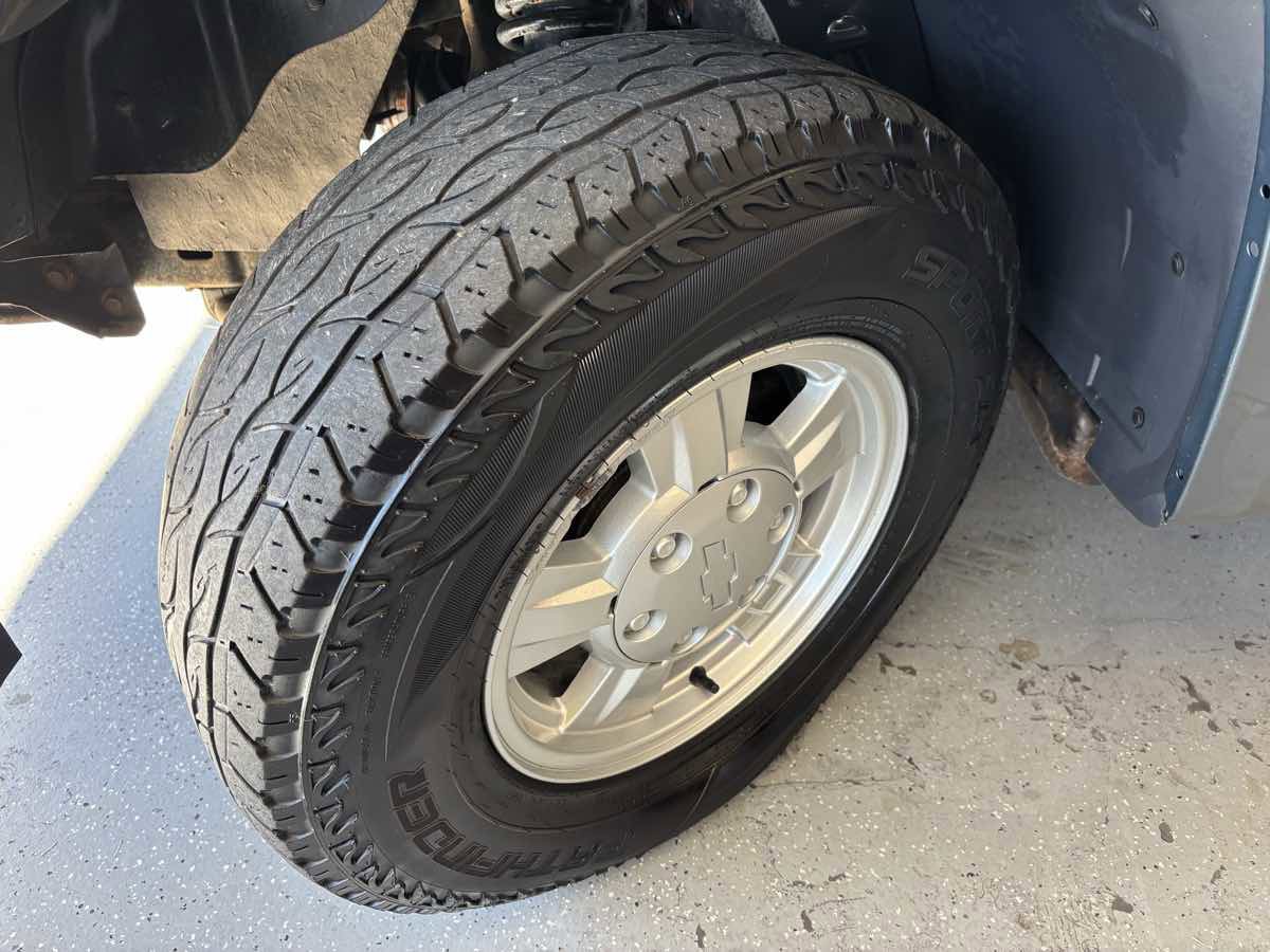 Used 2006 Chevrolet Colorado LT image 24