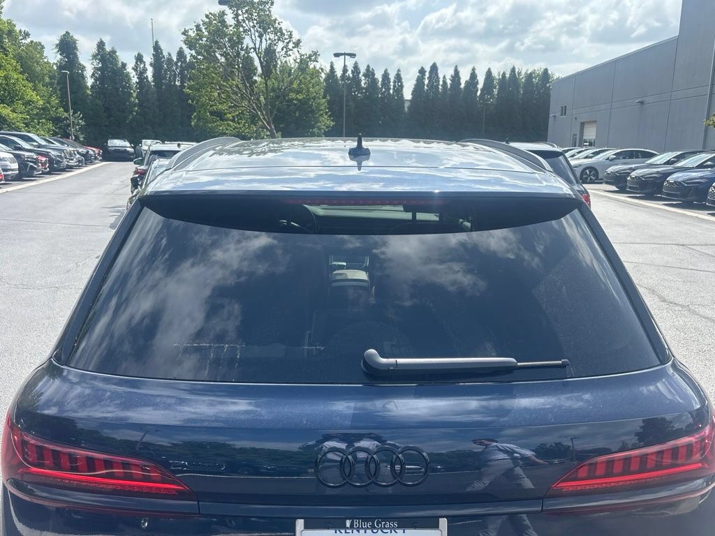 Certified 2023 Audi Q7 2.0T Premium Plus AWD/4WD image 17