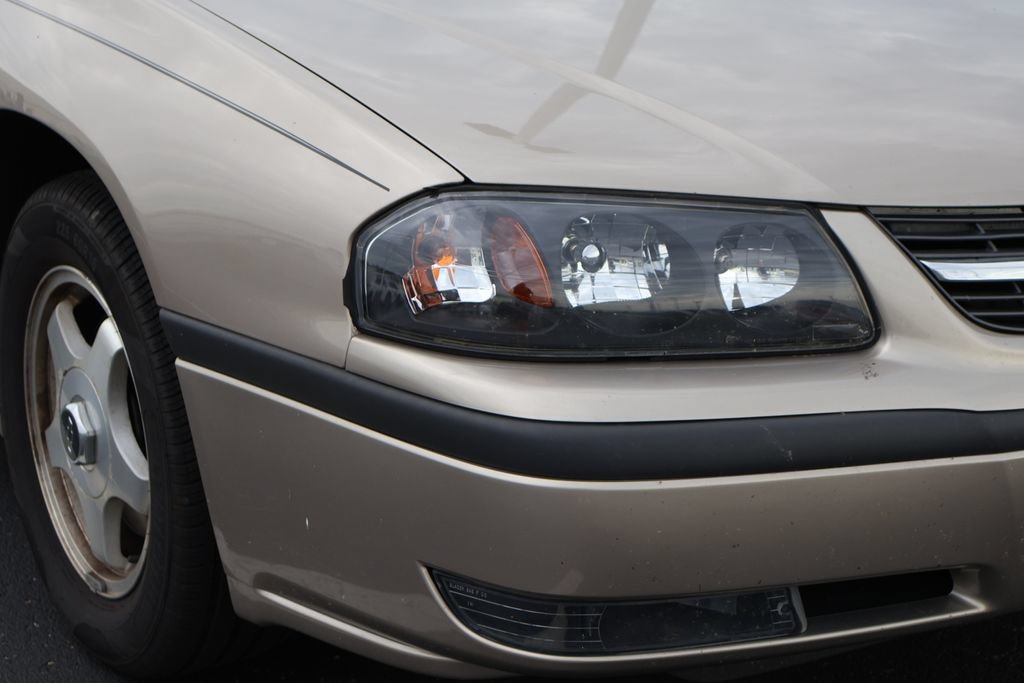 Used 2002 Chevrolet Impala LS w/ Preferred Equipment Group FWD image 4