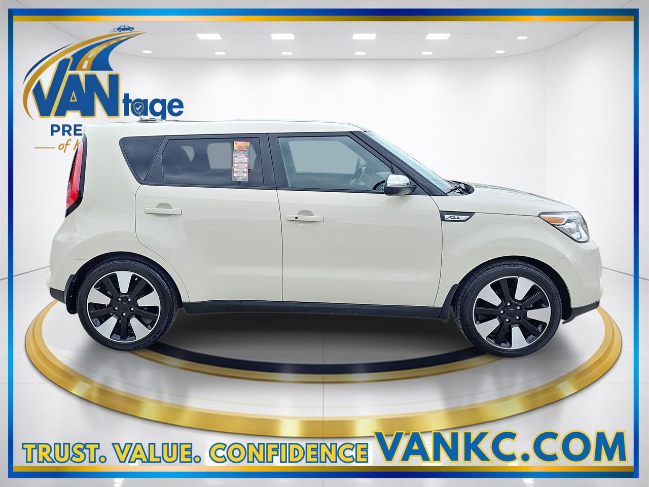 Used 2015 Kia Soul ! w/ Sun & Sound Package FWD image 5