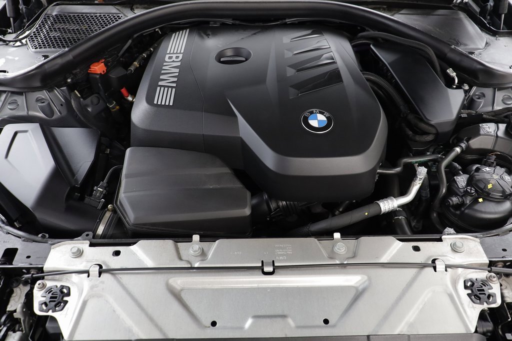 Certified 2025 BMW 330i xDrive Sedan w/ M Sport Package image 22