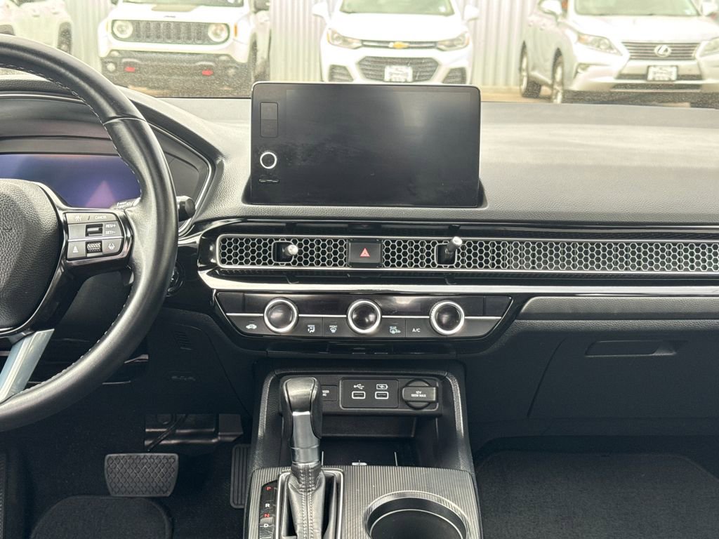 Used 2023 Honda Civic Touring image 17