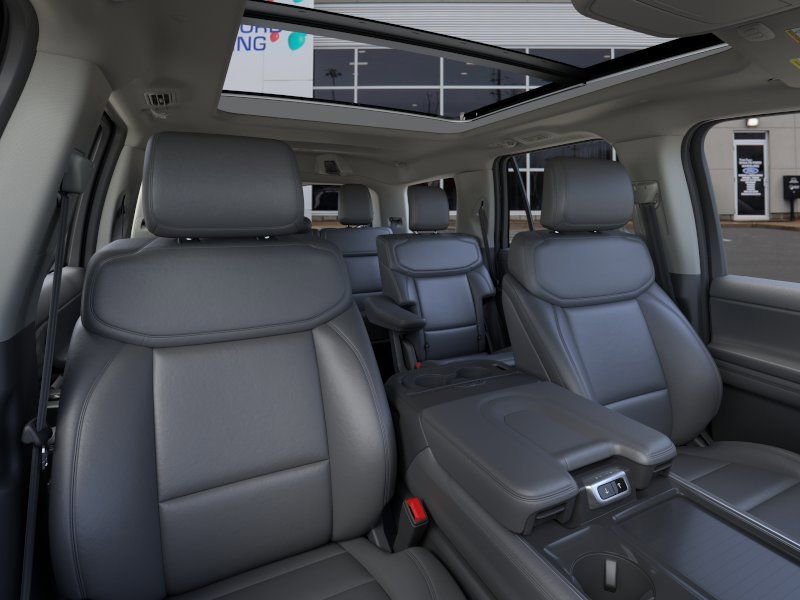 New 2026 Ford Expedition Active AWD/4WD image 10