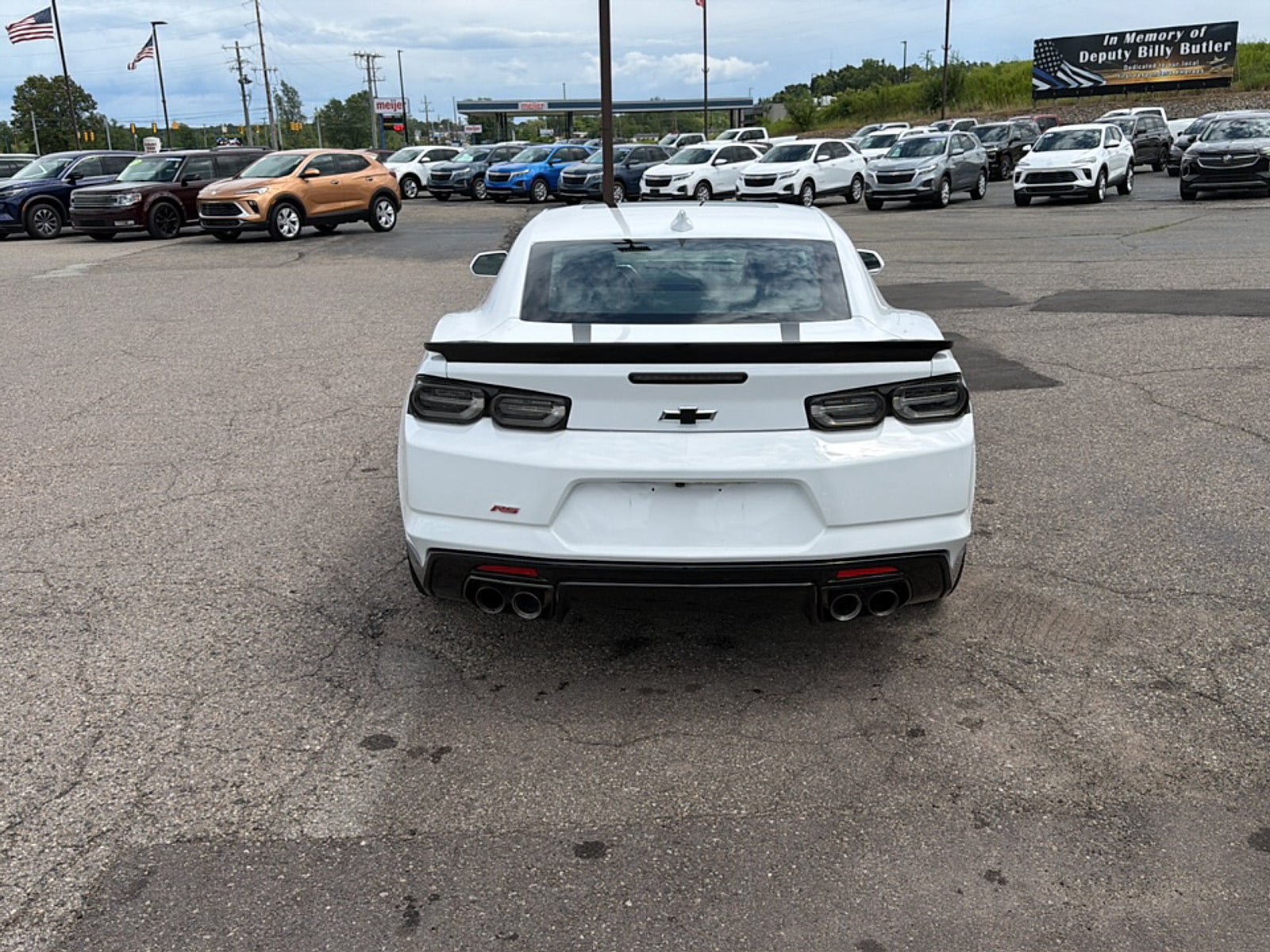 Used 2023 Chevrolet Camaro LT w/ RS Package RWD image 5