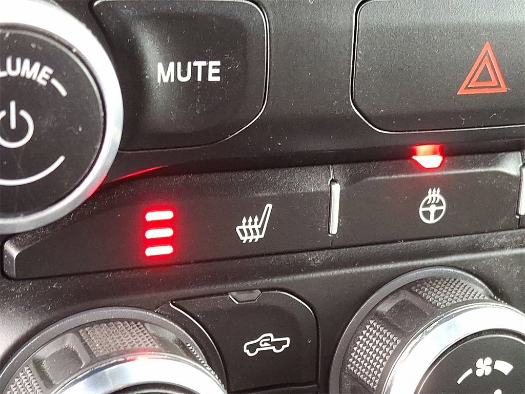 Used 2022 RAM 1500 Big Horn image 24