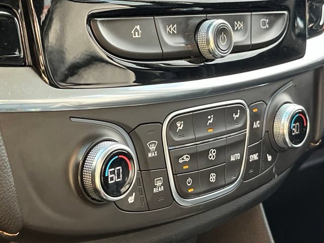 Used 2019 Chevrolet Traverse RS w/ LPO, Floor Liner Package FWD image 24