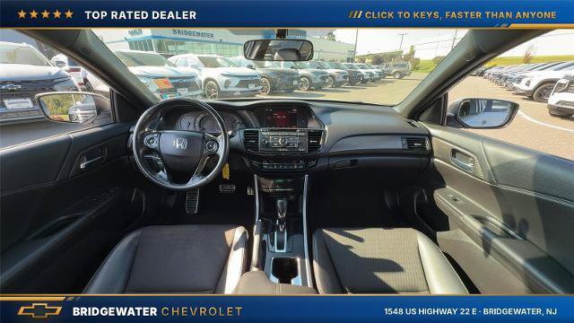 Used 2017 Honda Accord Sport image 20