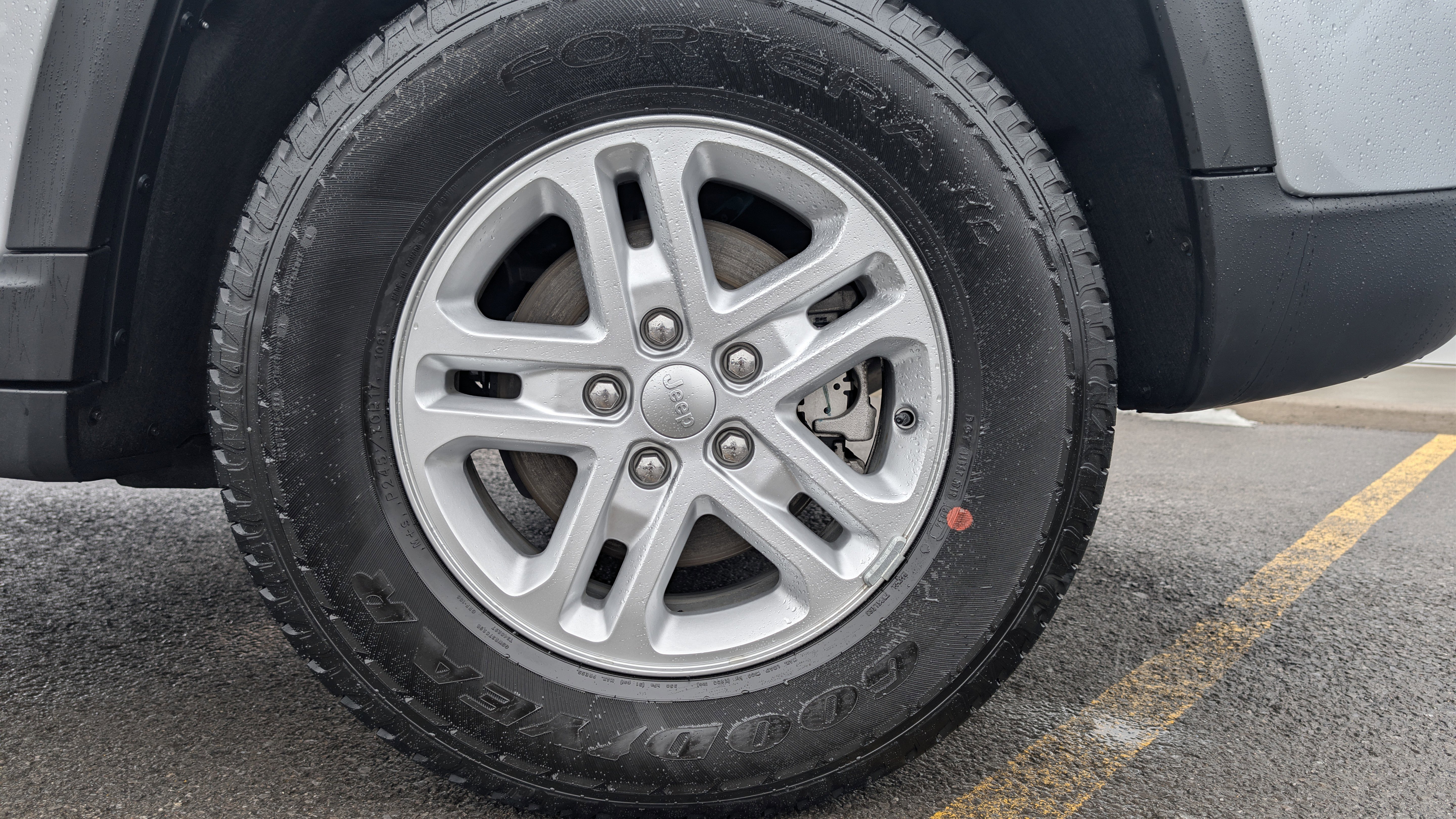 New 2025 Jeep Grand Cherokee Laredo image 10