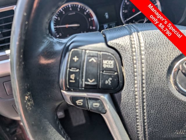 Used 2015 Toyota Highlander Plus AWD/4WD image 16