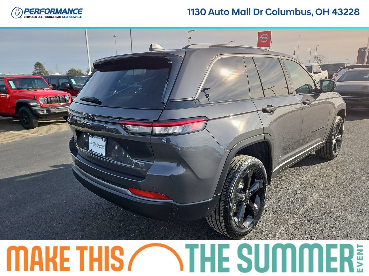 New 2026 Jeep Grand Cherokee Limited w/ Limited Altitude Package AWD/4WD image 7