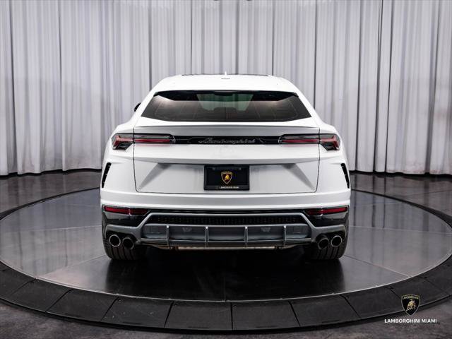 Used 2019 Lamborghini Urus AWD/4WD image 10