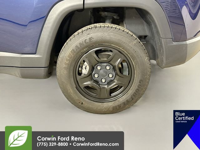 Used 2018 Jeep Compass Sport w/ Tech Group image 32