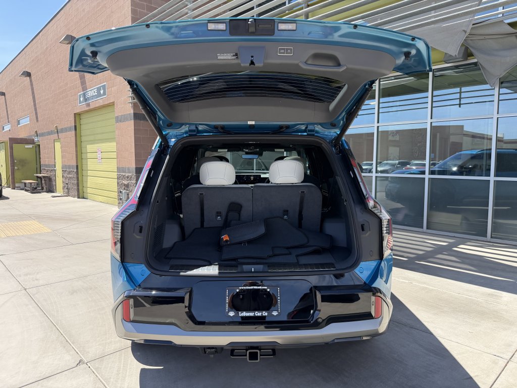 Used 2026 Kia EV9 GT-Line image 41