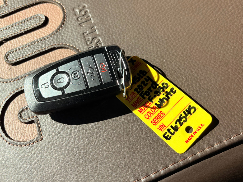 Used 2024 Ford F350 King Ranch w/ Tremor Off-Road Package image 33