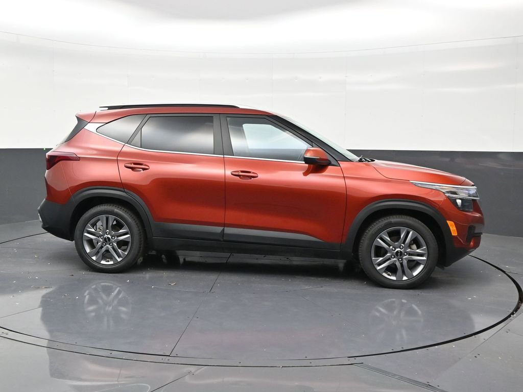 Used 2023 Kia Seltos S FWD image 6