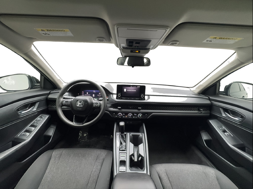 Used 2025 Honda Accord SE image 21